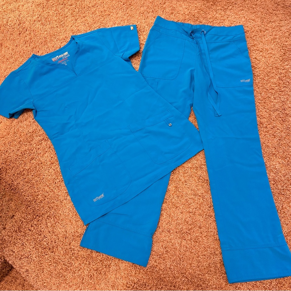 Grey’s Anatomy Blue Scrubs Set